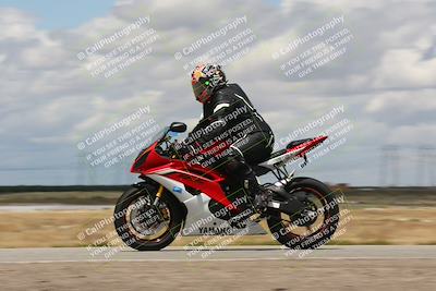 media/Apr-26-2024-TrackDaz (Fri) [[c4b677d280]]/C Group/140pm (Wheelie Bump)/